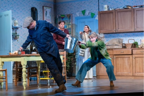 REVIEW: The Good Life at The Everyman Theatre Cheltenham